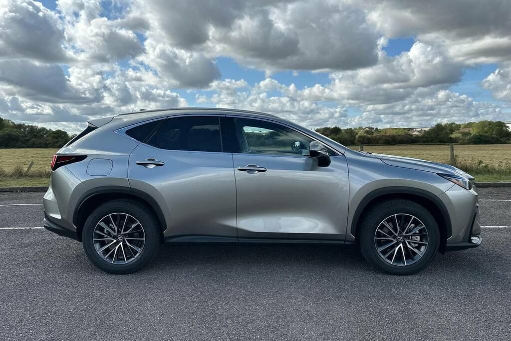 Lexus NX 450H 2.5 Premium E-cvt LL Pro BK75EWO #4