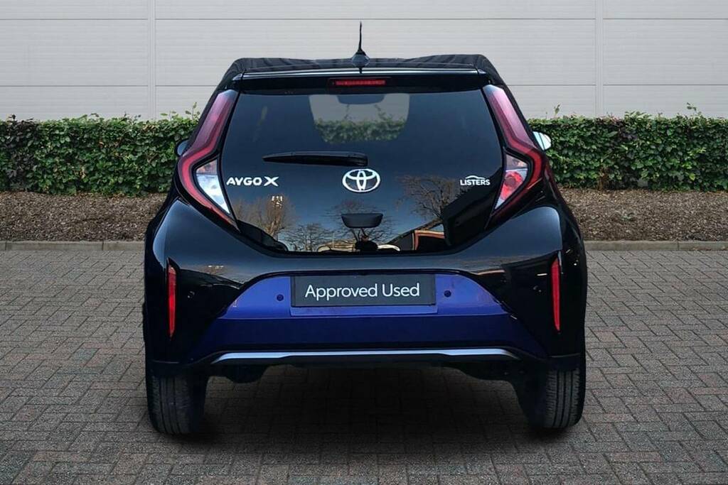 Toyota Aygo X 1.0 Vvt-i Exclusive VK73HRC Blue #4