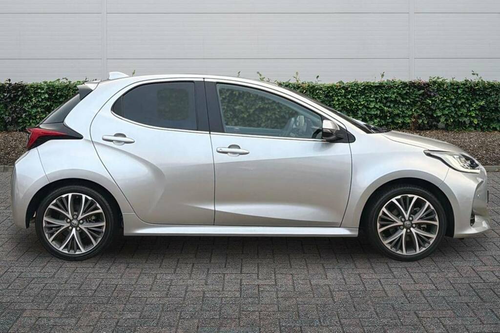 Toyota Yaris 1.5 Hybrid Excel Cvt FP72VYO Silver #5