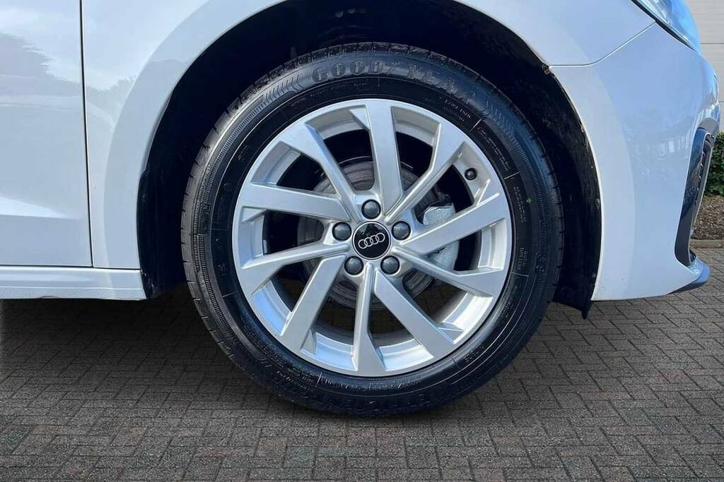 Audi A1 25 Tfsi Sport BV26EFU White #5