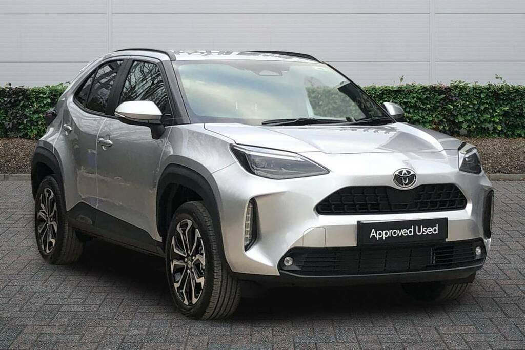 Toyota Yaris Cross 1.5 Hybrid Design Cvt Silver