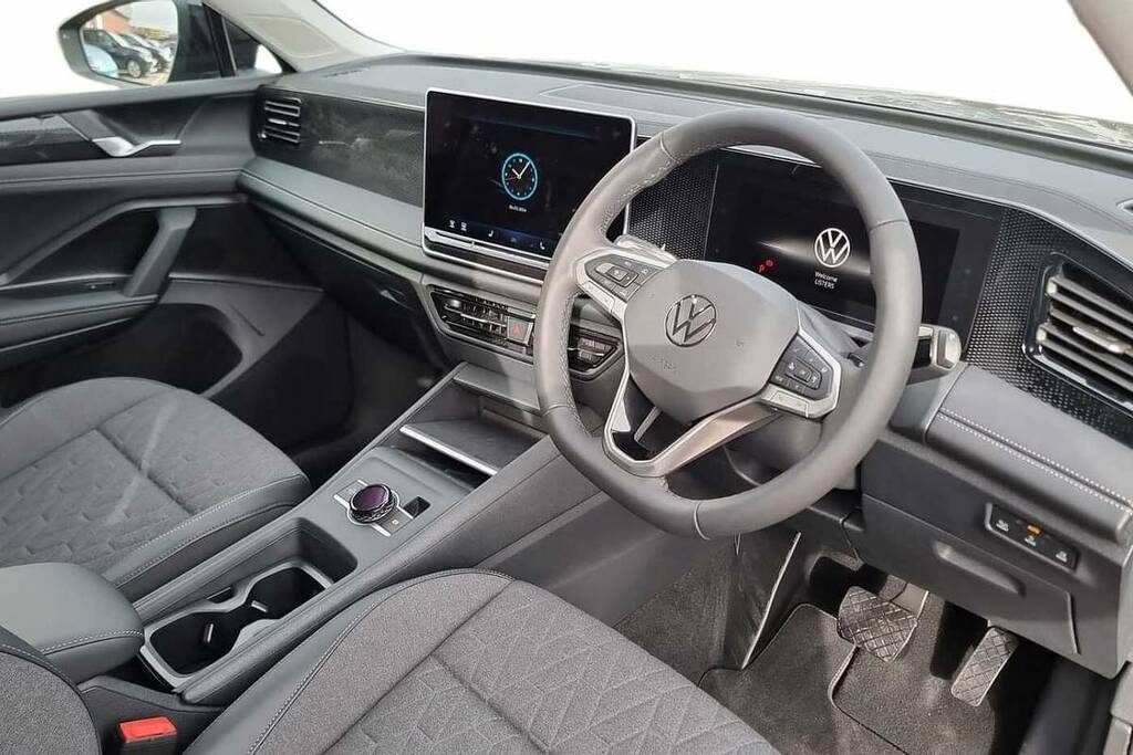 Volkswagen Tiguan 1.5 Etsi Match Dsg FJ26YAY Black #6