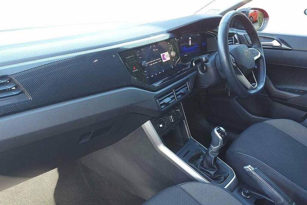 Volkswagen Taigo 1.0 Tsi Life BT23UHV Black #2