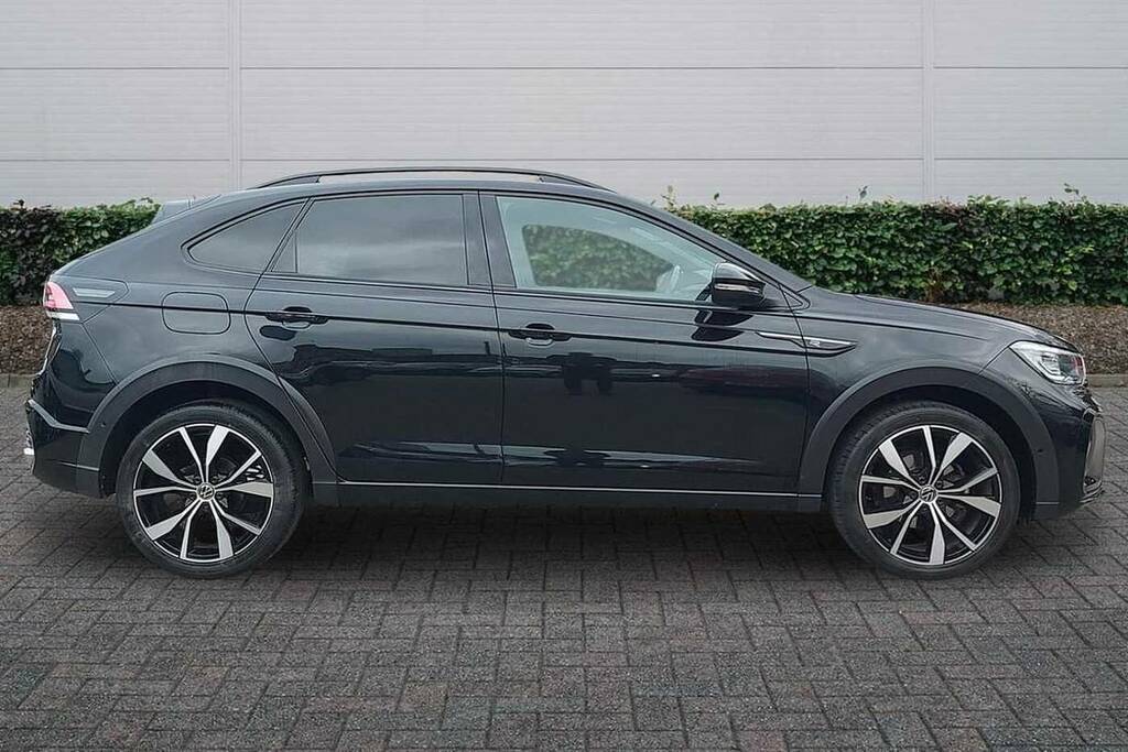 Volkswagen Taigo 1.0 Tsi 110 R-line BG23CHD Black #4