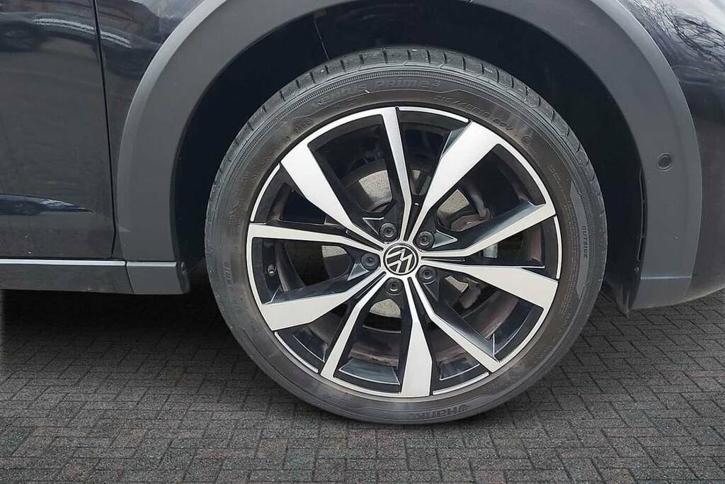 Volkswagen Taigo 1.0 Tsi 110 R-line BG23CHD Black #5