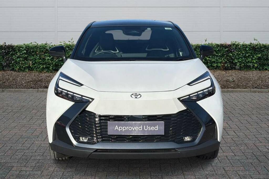 Toyota C-Hr 1.8 Hybrid Excel Cvt WN26ENX White #3