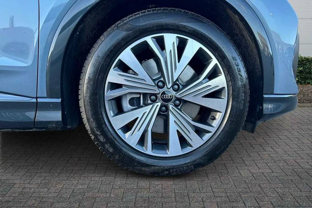 Audi Q4 E Tron 210Kw 45 82Kwh Sport Leather VX26XGB Blue #5