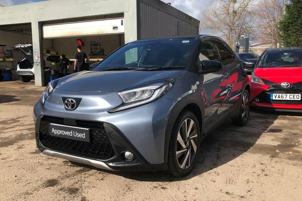 Toyota Aygo X 1.0 Vvt-i Exclusive Canvas VU24ULX #6