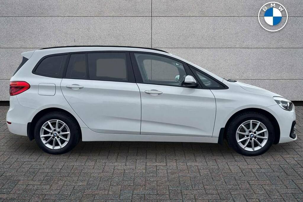 BMW 2 Series Gran Tourer 218I Se White #3