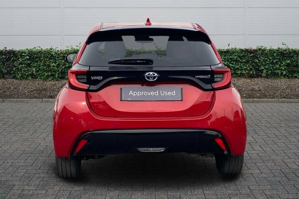 Toyota Yaris 1.5 Hybrid Excel Cvt CP72LAE #4