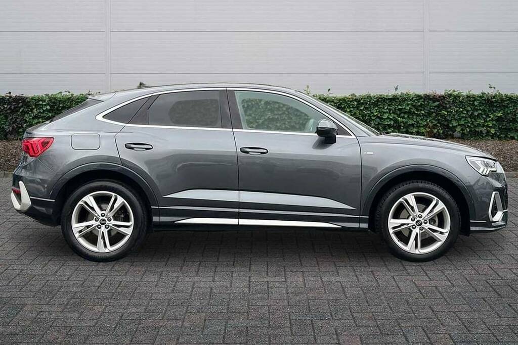 Audi Q3 35 Tfsi S Line BV72SWX Grey #4
