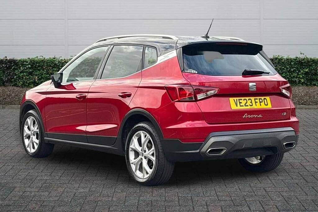 Seat Arona 1.0 Tsi 110 Fr VE23FPO Red #3