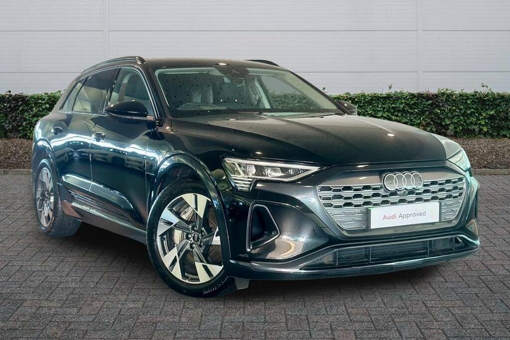 Audi Q8 e tron 300Kw 55 Quattro 114Kwh Sport Black