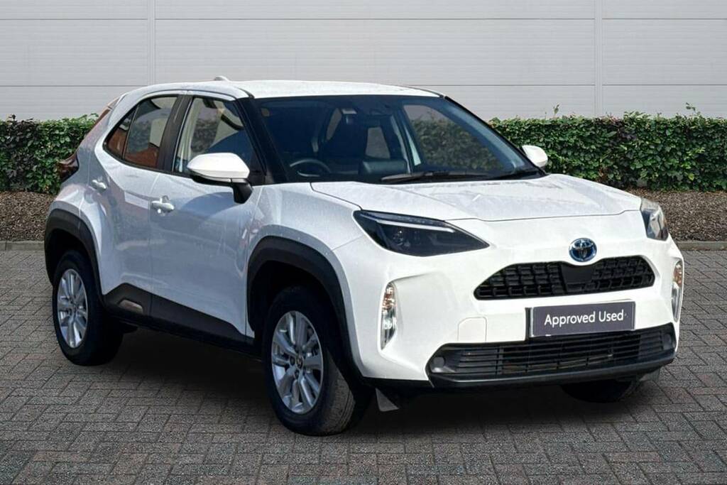 Toyota Yaris Cross 1.5 Hybrid Icon Cvt White