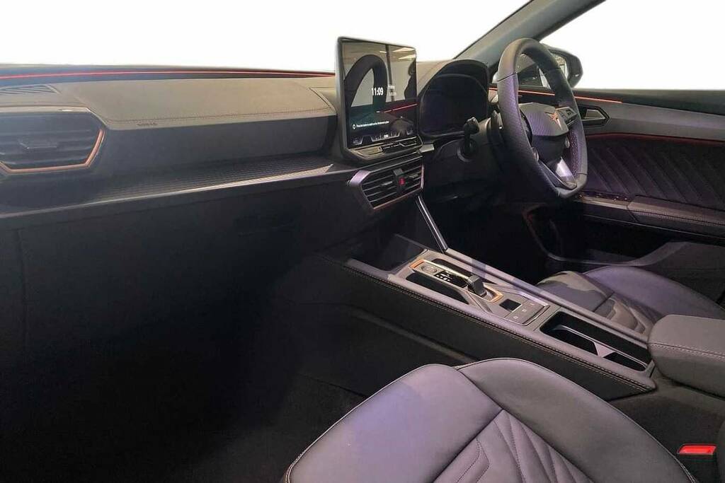 Cupra Leon 1.5 Etsi 150 Shadow Edition Dsg BN26ZKZ Grey #2