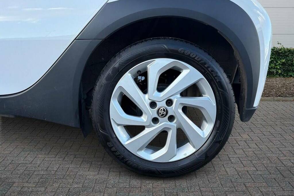 Toyota Aygo X 1.0 Vvt-i Pure BL74OLA White #6