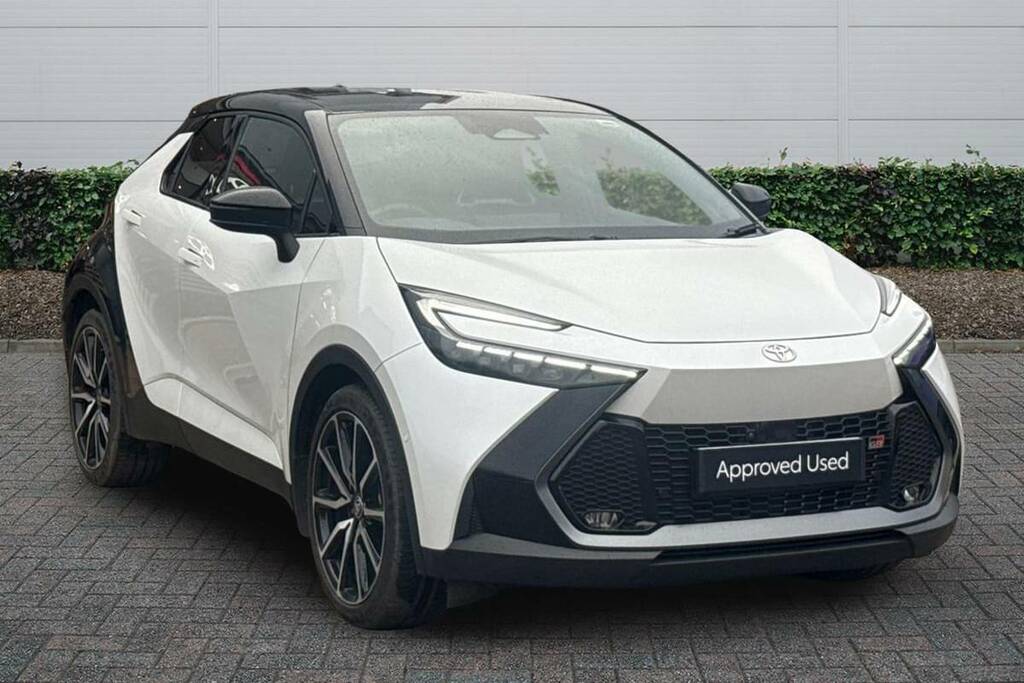 Toyota C-Hr 2.0 Hybrid Gr Sport Cvt Safety Pack White