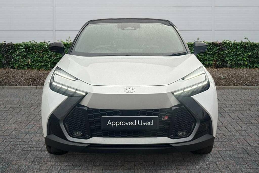 Toyota C-Hr 2.0 Hybrid Gr Sport Cvt Safety Pack White #3