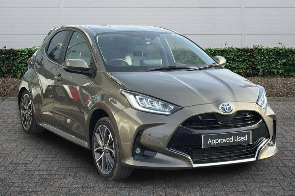 Toyota Yaris 1.5 Hybrid Excel Cvt Brown