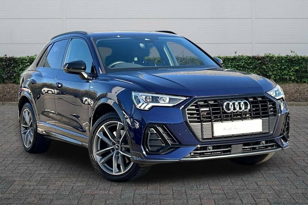 Audi Q3 40 Tfsi Quattro Black Edition S Tronic Blue