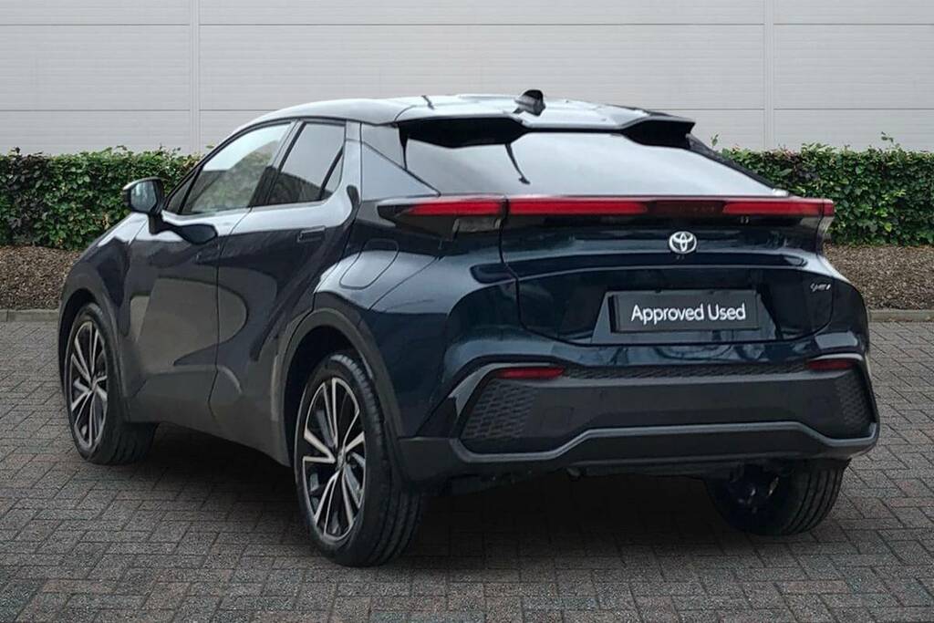 Toyota C-Hr 1.8 Hybrid Excel Cvt  #2