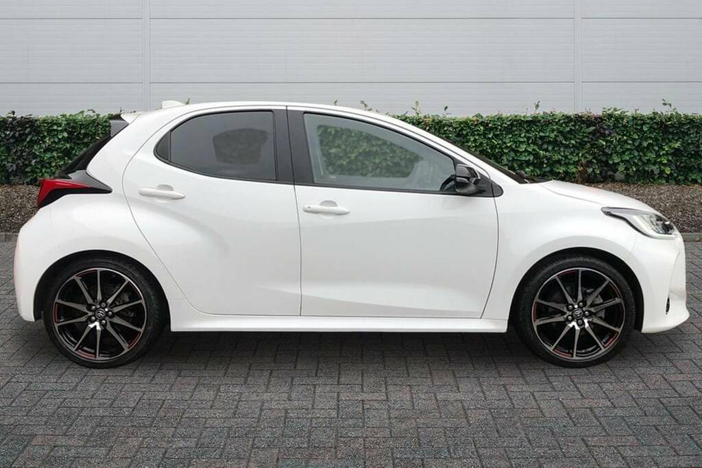 Toyota Yaris 1.5 Hybrid Gr Sport Cvt VK23RNE White #5
