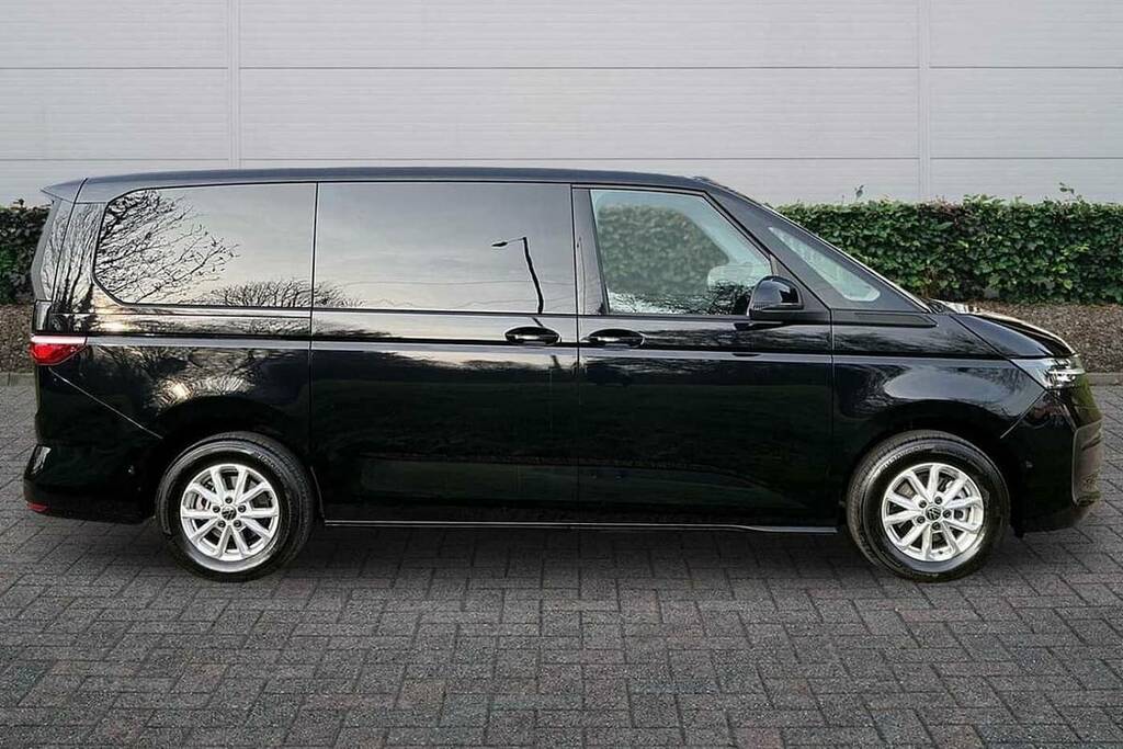 Volkswagen Multivan 2.0 Tdi Life Lwb Dsg BW75EXN Black #4