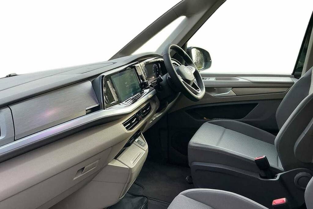 Volkswagen Multivan 2.0 Tdi Life Lwb Dsg BW75EXN Black #2
