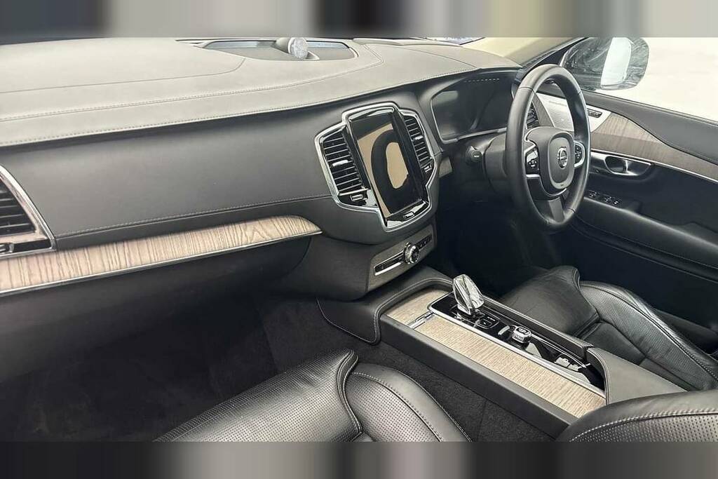 Volvo XC90 2.0 B5p Ultimate Dark Awd Geartronic Silver #6