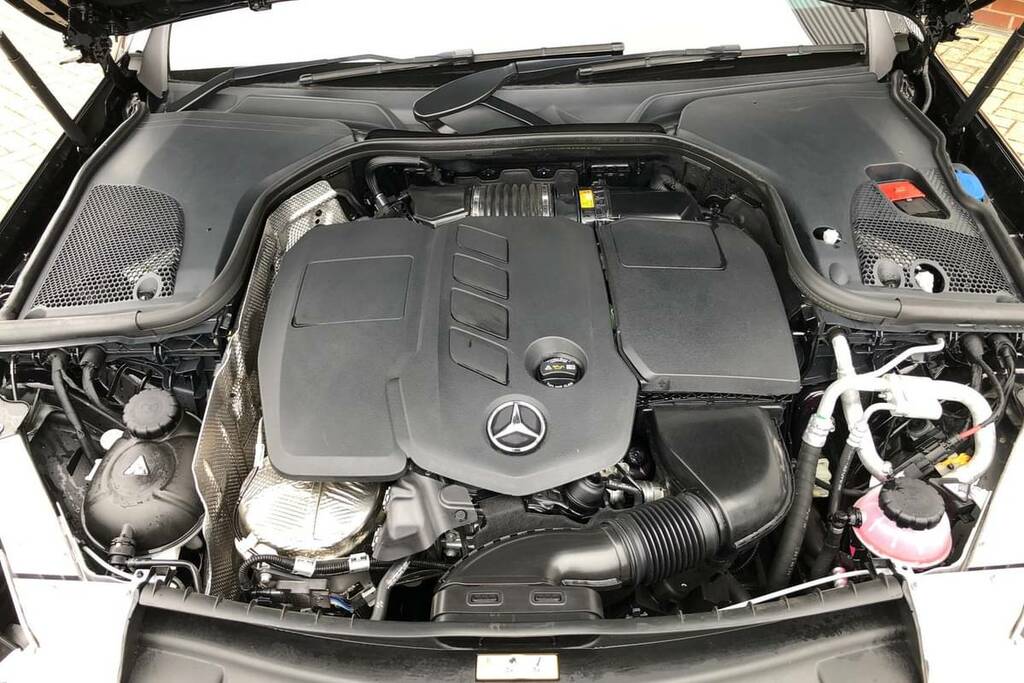 Mercedes-Benz E Class E220d 200 Amg Line Night Ed Prem 9G-tronic AE23NLR Black #5