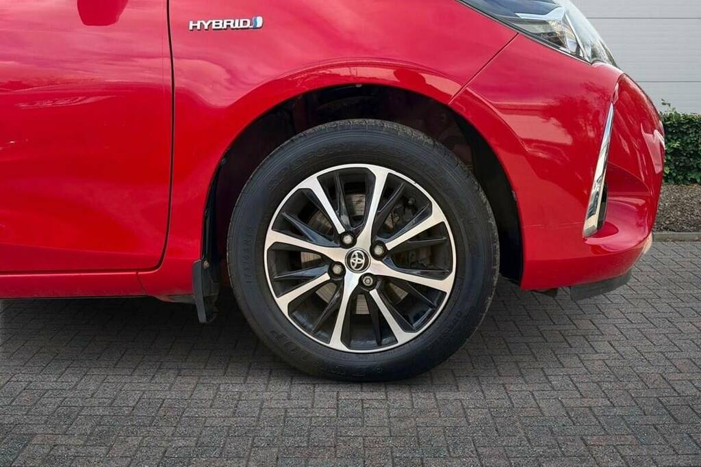 Toyota Yaris 1.5 Hybrid Icon Tech Cvt FX69WTV Red #6