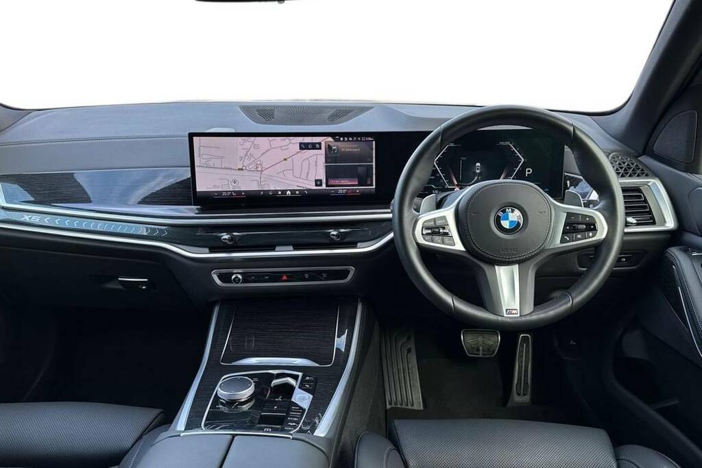 BMW X5 Xdrive30d Mht M Sport AP74DYV White #4