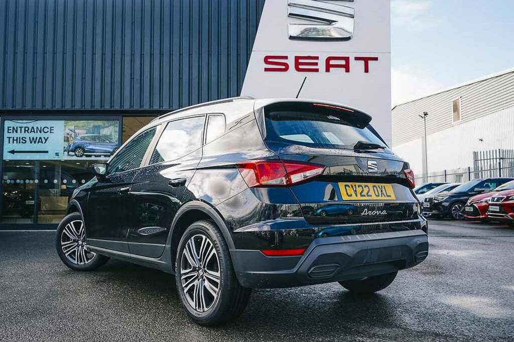 Seat Arona 1.0 Tsi Se Technology CV22OXL Black #3