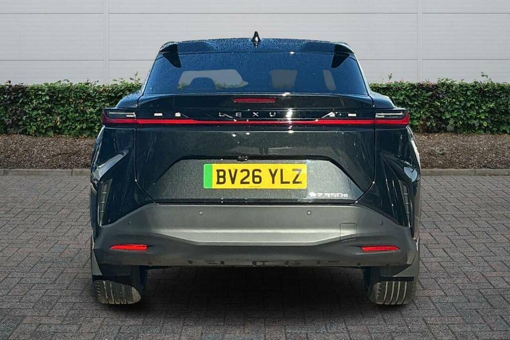 Lexus RZ 350E 165Kw Premium 77 Kwh BV26YLZ #4