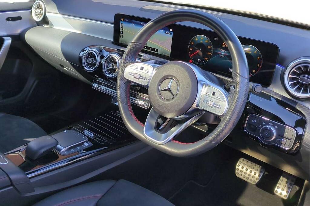 Mercedes-Benz A Class A180 Amg Line Premium Plus Night Edition BU72PVX Grey #4