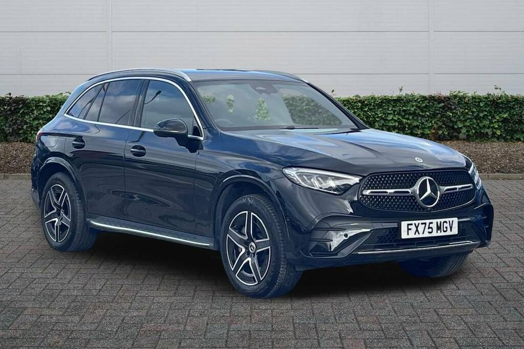 Mercedes-Benz GLC Class 300E 4Matic Amg Line 9G-tronic Black