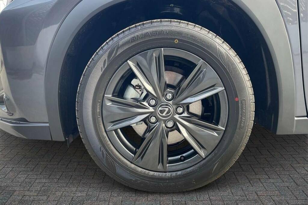 Lexus UX 300H 2.0 Premium Cvt #6
