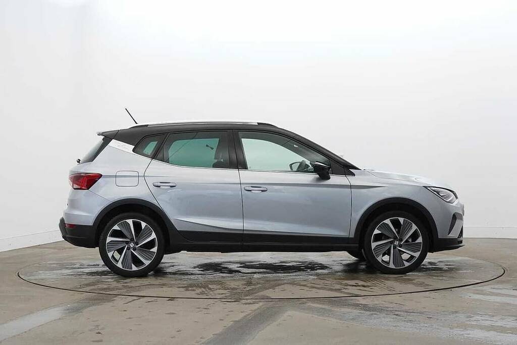 Seat Arona 1.0 Tsi 110 Fr Edition Dsg KS72WCM Silver #4