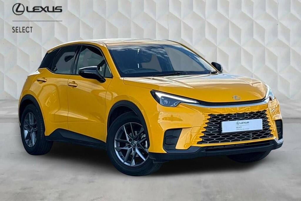 Lexus LBX 1.5 Urban E-cvt Yellow