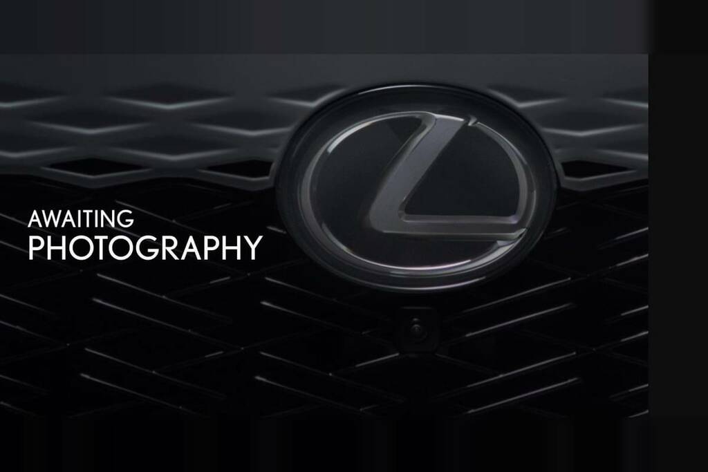 Lexus LBX 1.5 Premium Plus E-cvt Blue