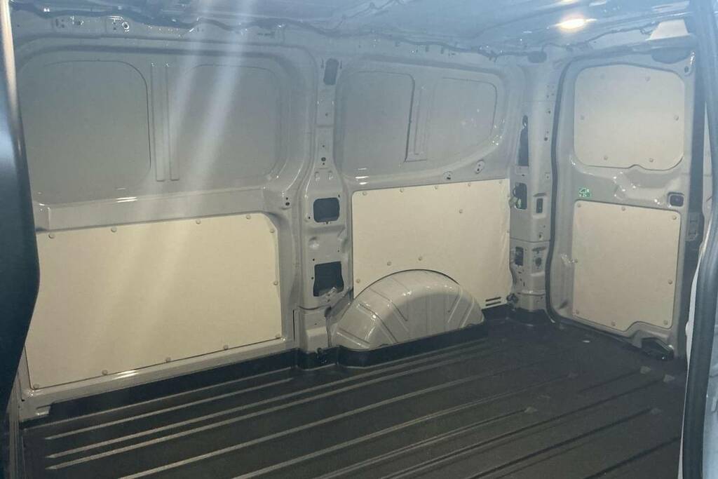 Volkswagen Transporter 2.0 Tdi 150 Commerce Pro Van BW75LJF Grey #6
