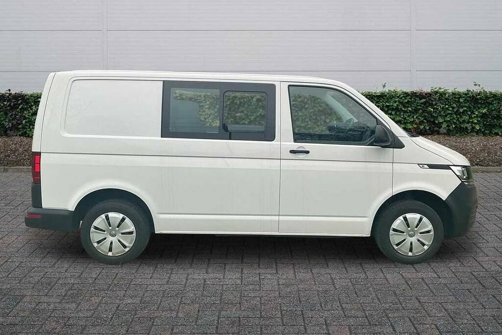 Volkswagen Transporter 2.0 Tdi 110 Startline Kombi Van YD24HSA White #4