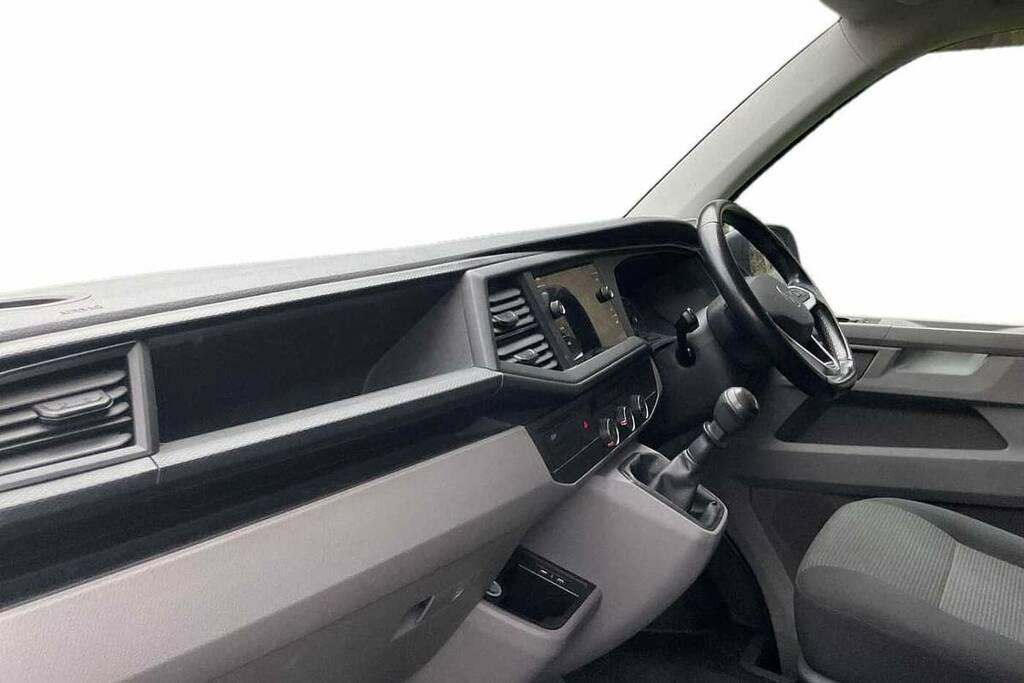 Volkswagen Transporter 2.0 Tdi 110 Startline Kombi Van VK23LXR White #2
