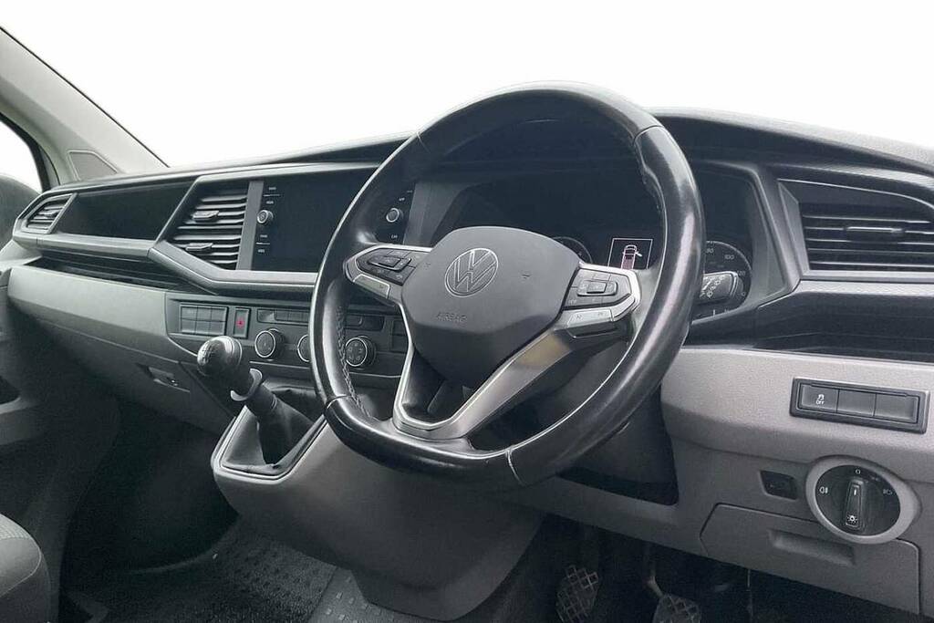Volkswagen Transporter 2.0 Tdi 110 Startline Kombi Van VK23LXR White #6