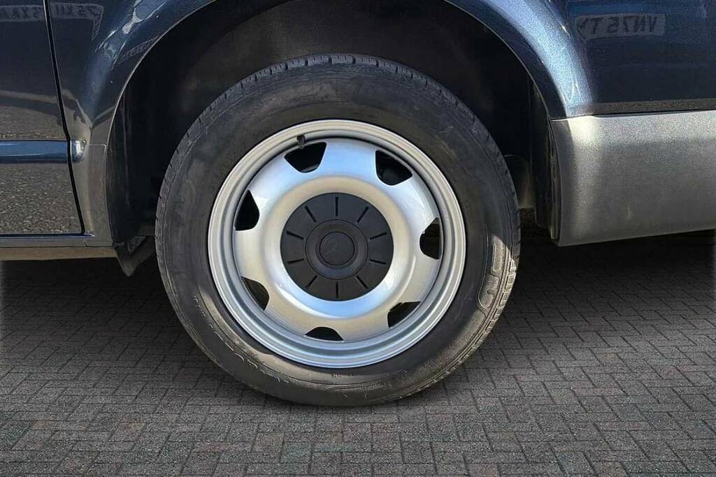 Volkswagen Transporter Shuttle 2.0 Tdi 110Ps S Minibus Blue #5