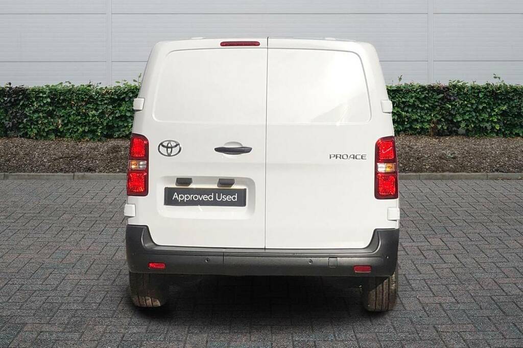Toyota PROACE 1.5D 120 Icon Van White #5
