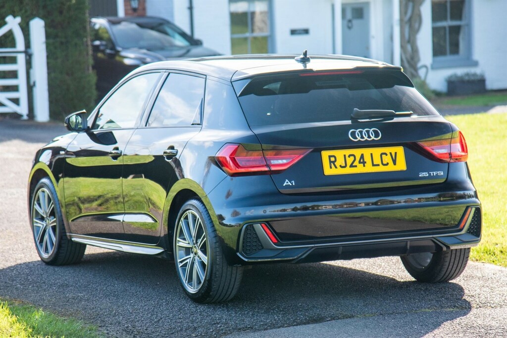 Audi A1 1.0 Tfsi 25 S Line Sportback S Tronic Euro 6 Ss RJ24LCV #2