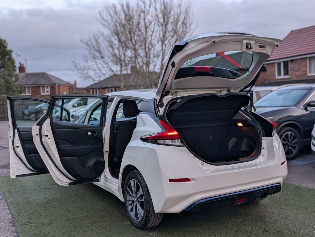 Nissan Leaf Hatchback 40Kwh Acenta 202222 SK22UOY  #3
