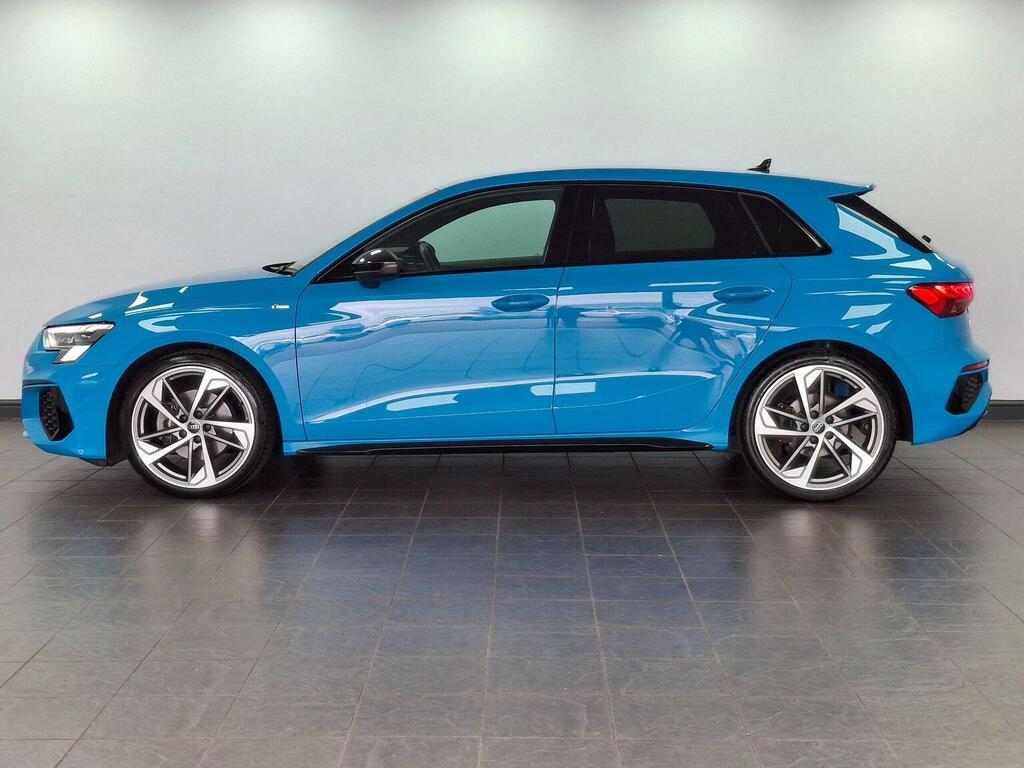 Audi A3 Hatchback 1.5 Tfsi 35 Edition 1 Sportback Euro 6 NA23FXE Blue #2