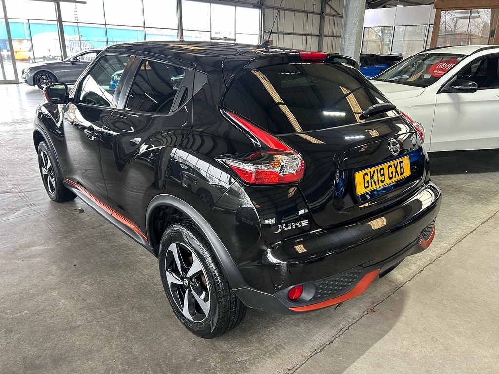 Nissan Juke 1.6 Bose Personal Edition Suv Eu GK19GXB Black #5